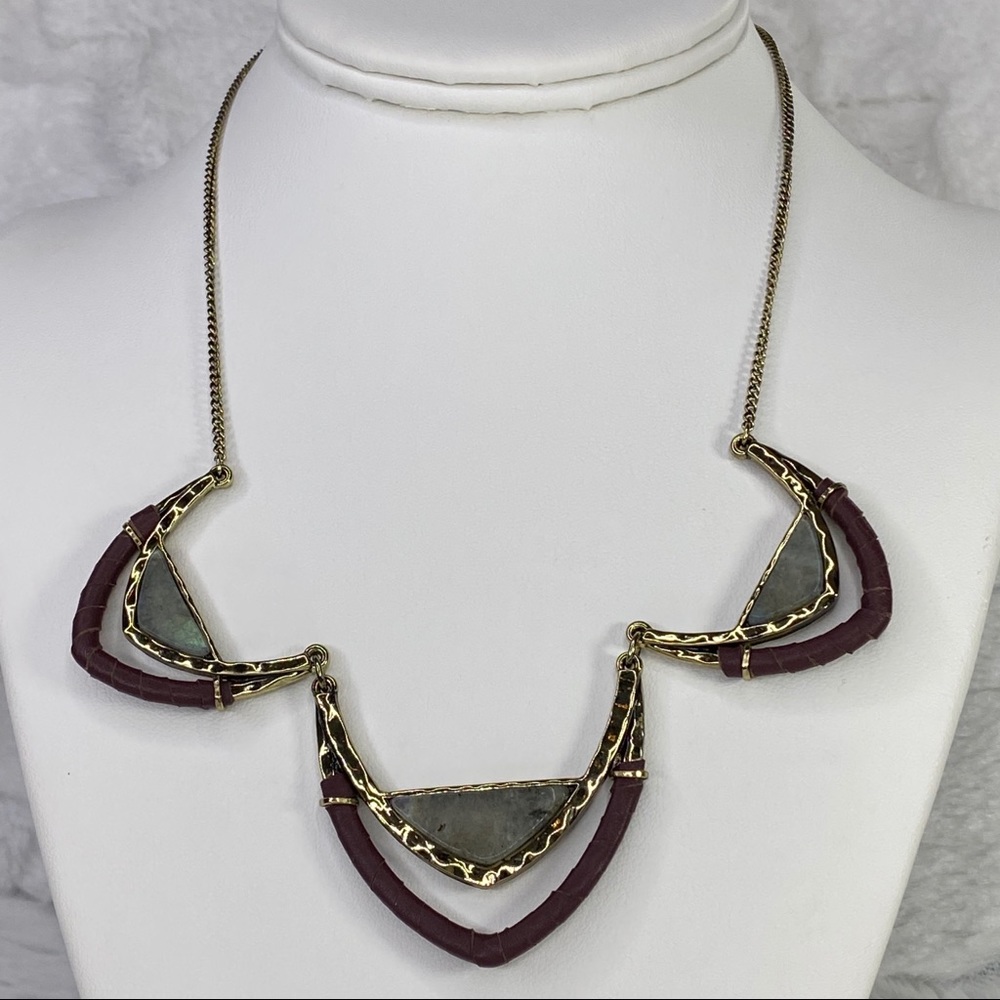 86 YORK Josie mixed media collar necklace